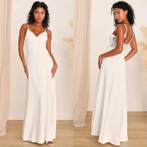 Lulu's Forever a Fairytale White Lace Sleeveless Maxi Dress Size M Wedding Bride
